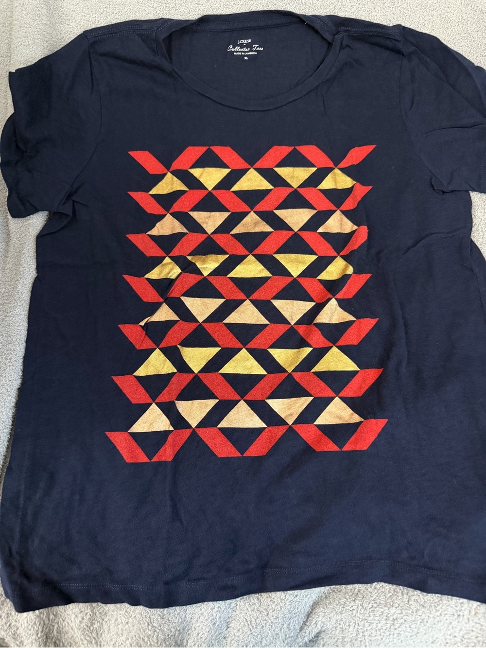 J. Crew Navy Graphic Tee with Red & Gold Geometric Print collectors tee xl